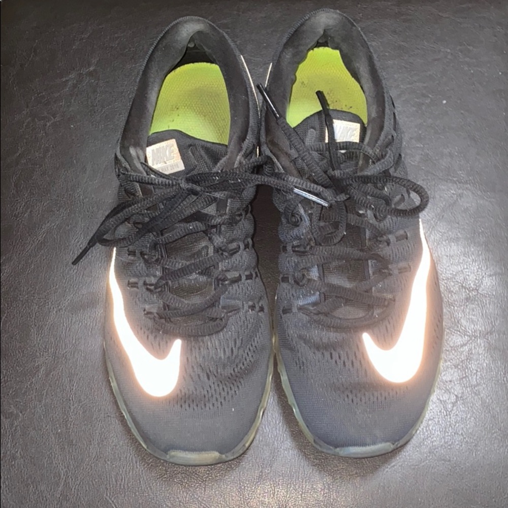 Nike air max shoes